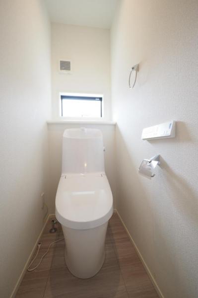 所沢市上新井2丁目　新築一戸建て トイレ