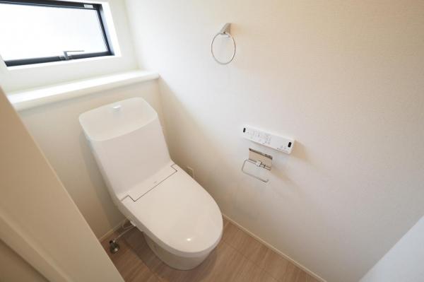 所沢市上新井2丁目　新築一戸建て トイレ