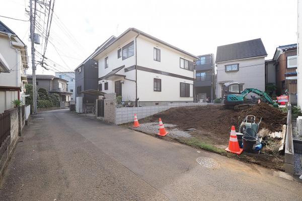 新座市東3丁目　土地 前面道路含む現地写真