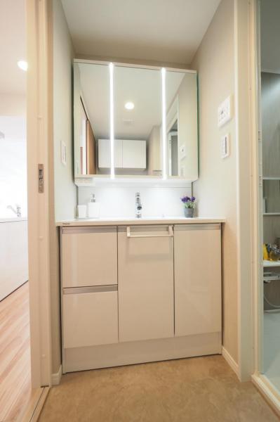 所沢スカイライズタワー　27階 洗面化粧台