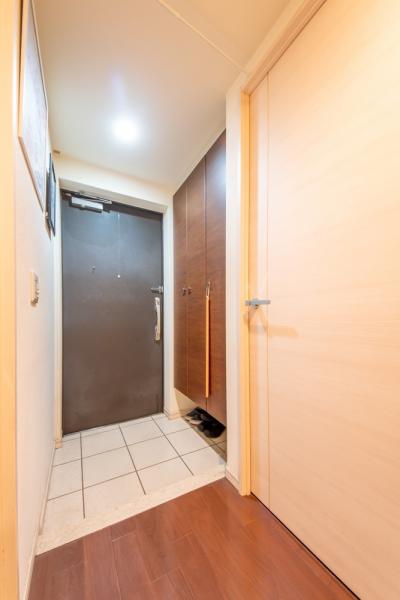 【住協のお預かり物件】フォレストレジデンス百草園 玄関