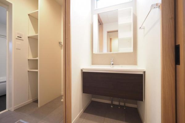 日高市原宿　新築戸建 洗面化粧台
