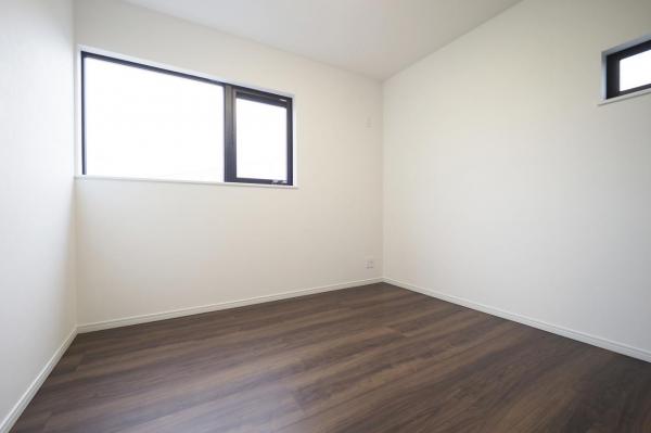 日高市原宿　新築戸建 洋室