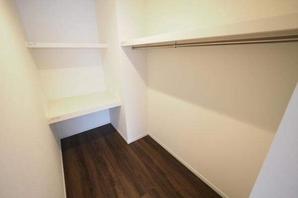 日高市原宿　新築戸建 ウォークインクローゼット