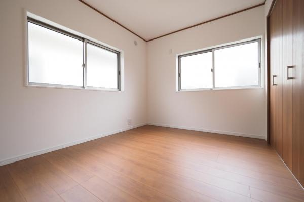 志木市下宗岡4丁目　中古一戸建て リビング以外の居室