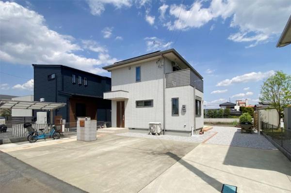 坂戸市新堀　中古一戸建て 駐車場