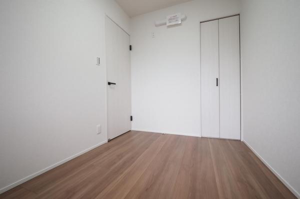 レクセル朝霞　5階 リビング以外の居室