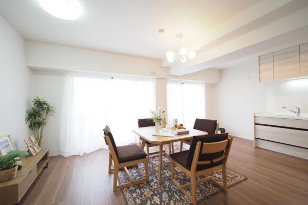 レクセル朝霞　5階 リビングダイニング