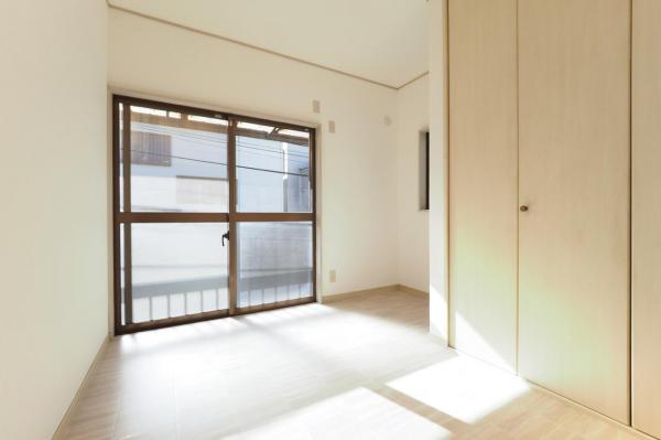 所沢市東狭山ヶ丘1丁目　中古戸建て 寝室