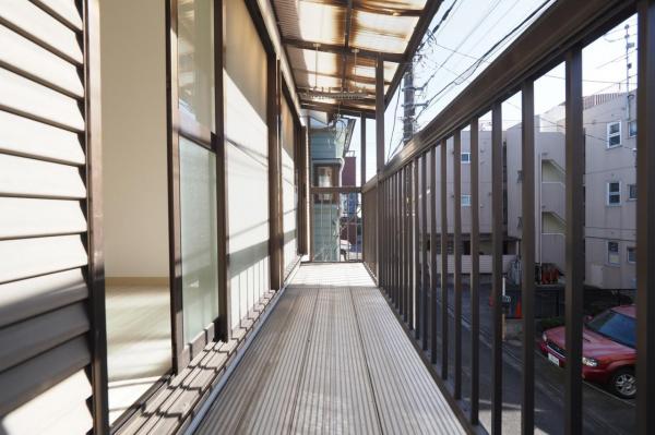 所沢市東狭山ヶ丘1丁目　中古戸建て バルコニー