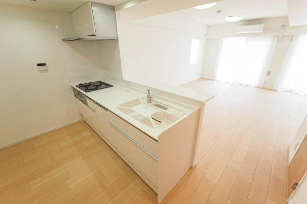 【駅徒歩7分・三方角部屋】アーベイン鶴瀬ウェルディ　4階 