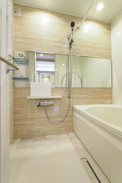 【駅徒歩7分・三方角部屋】アーベイン鶴瀬ウェルディ　4階 