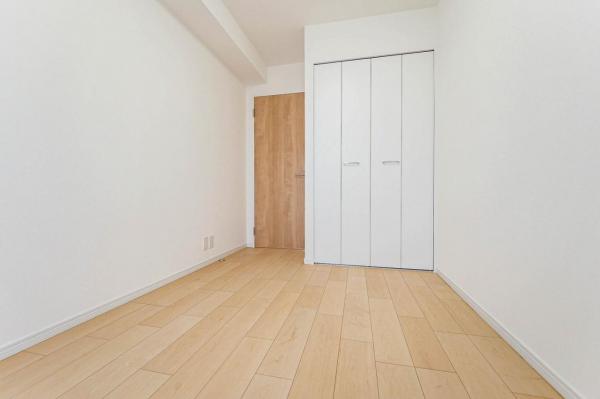 【駅徒歩7分・三方角部屋】アーベイン鶴瀬ウェルディ　4階 