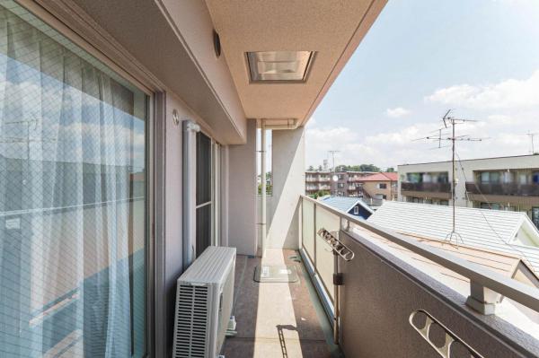 【駅徒歩7分・三方角部屋】アーベイン鶴瀬ウェルディ　4階 