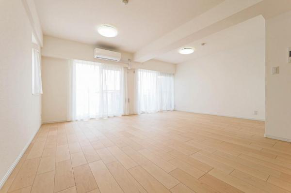 【駅徒歩7分・三方角部屋】アーベイン鶴瀬ウェルディ　4階 