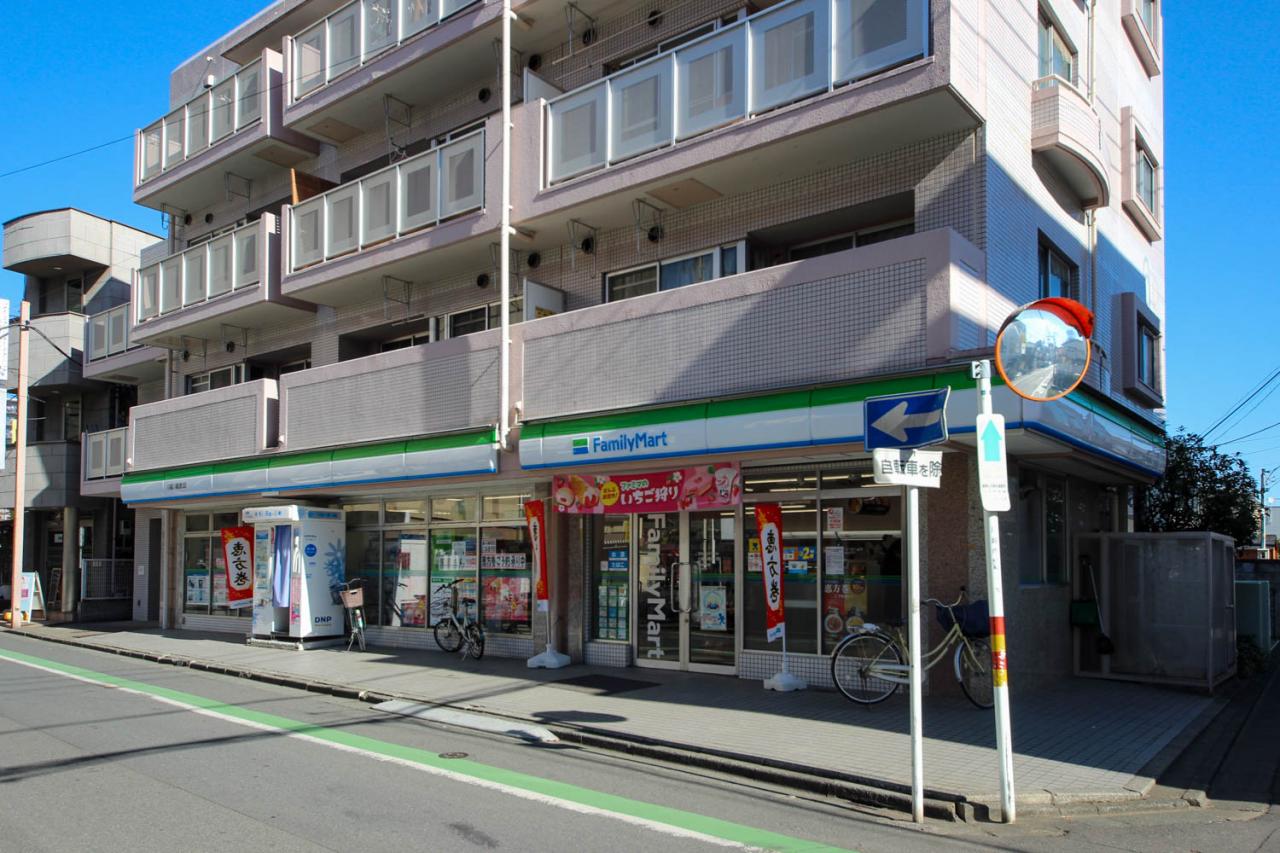 ファミリーマート 川越八幡通り店