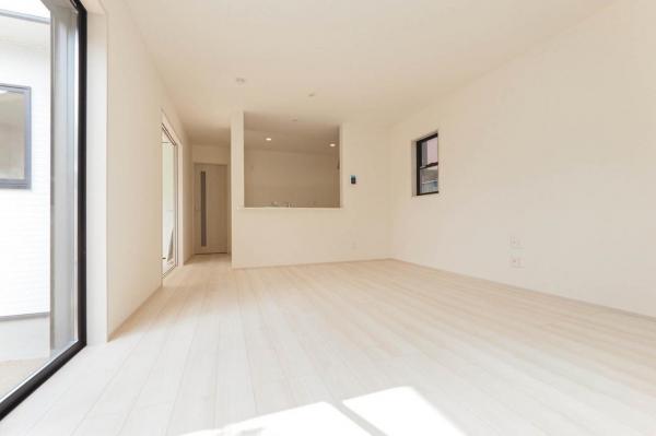 【土地40坪・4ＬＤＫ】川越市藤間　新築一戸建て リビングダイニング