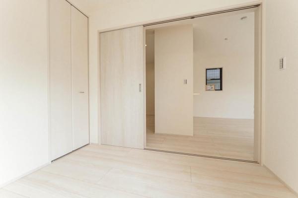 【土地40坪・4ＬＤＫ】川越市藤間　新築一戸建て 洋室