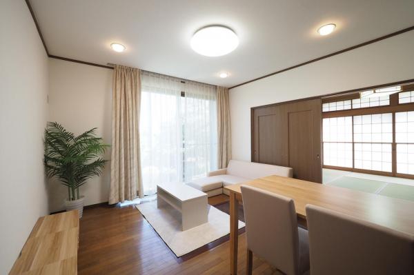 日高市南平沢　中古一戸建て リビング