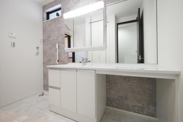 朝霞市宮戸2丁目　新築一戸建て 洗面化粧台