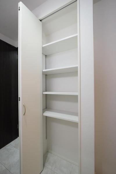 朝霞市宮戸2丁目　新築一戸建て ランドリースペース