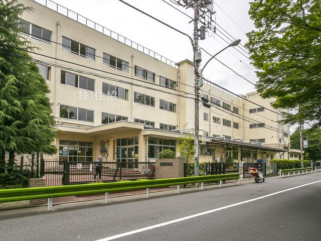 練馬区立石神井小学校