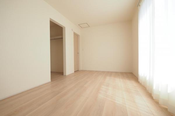 入間市大字新久　新築一戸建て 寝室