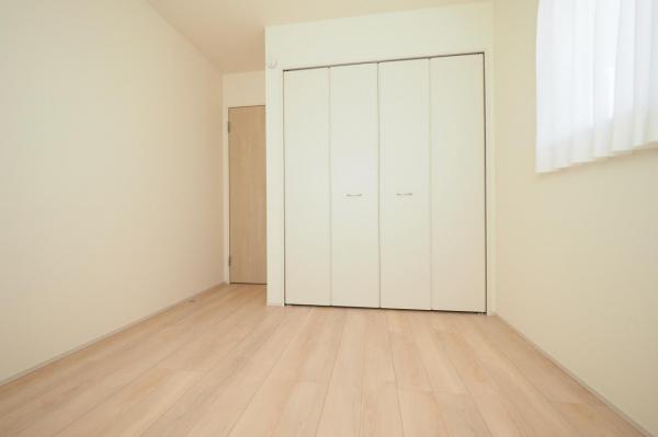 入間市大字新久　新築一戸建て 洋室