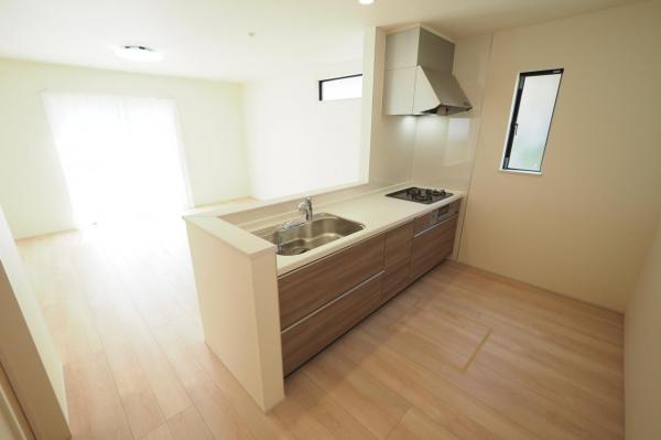 入間市大字新久　新築一戸建て キッチン