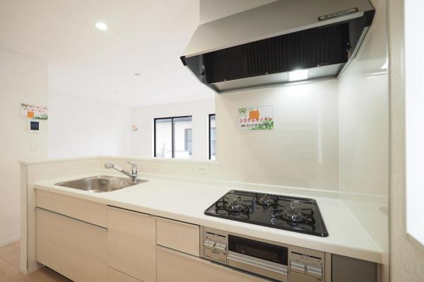 西東京市南町3丁目　新築一戸建て キッチン