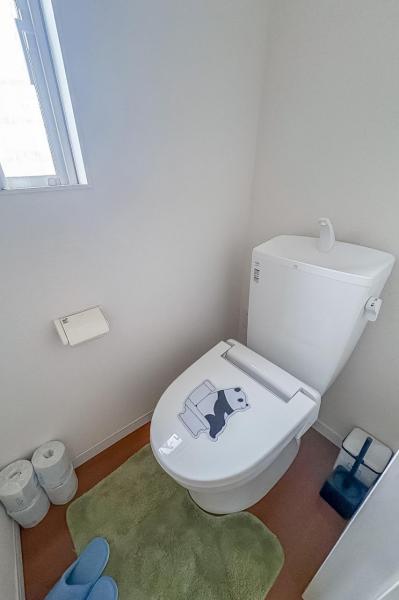 狭山市上奥富　中古一戸建て トイレ