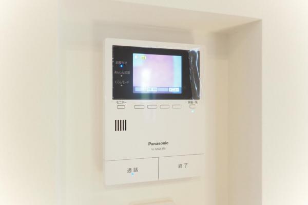 川越市的場　未入居中古一戸建て TVモニター付きインターフォン