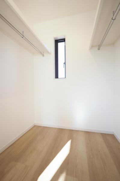 川越市的場　未入居中古一戸建て 収納