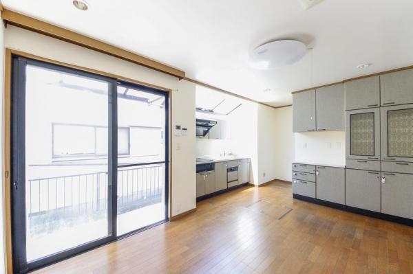 【リフォーム／仲介手数料不要】所沢市西狭山ヶ丘1丁目 中古一戸建て リビング