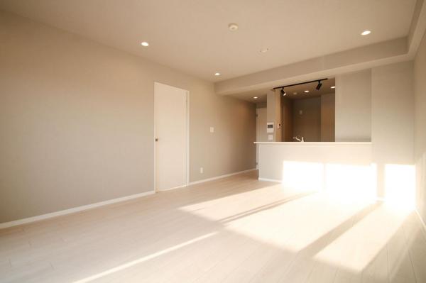 レーベンハイム和光ヒルズ弐番館　2階 リビングダイニング