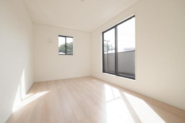 【2月おすすめ物件！】入間市高倉5丁目　新築一戸建て　全2棟 洋室