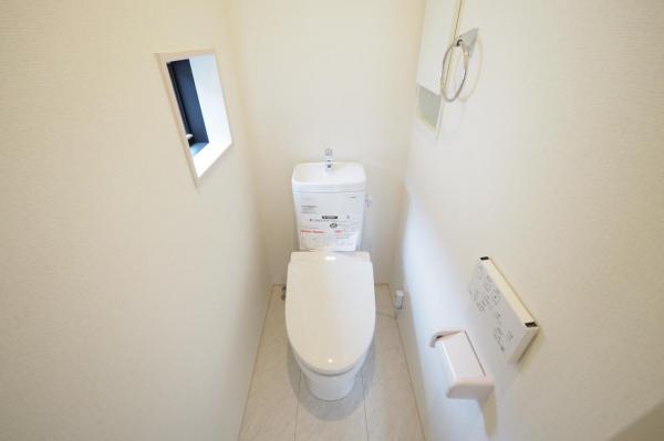 狭山市広瀬東4丁目　新築一戸建て トイレ