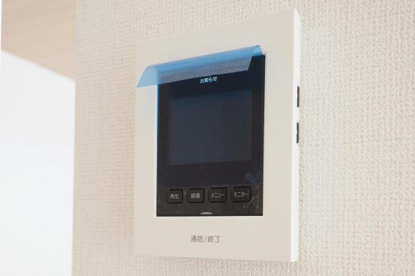 狭山市広瀬東4丁目　新築一戸建て TVモニター付きインターフォン