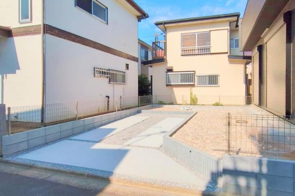 狭山市広瀬東4丁目　新築一戸建て 駐車場