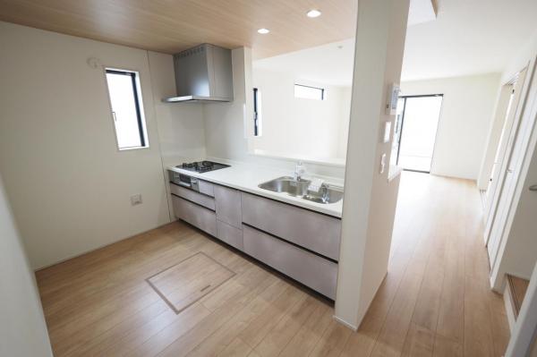 狭山市広瀬東4丁目　新築一戸建て キッチン