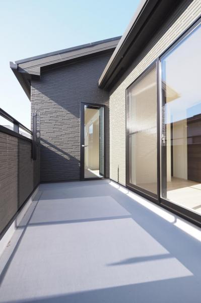 所沢市西狭山ケ丘1丁目　新築一戸建て バルコニー