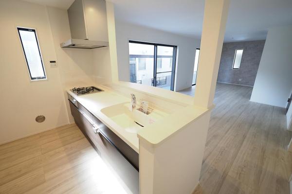 所沢市西狭山ケ丘1丁目　新築一戸建て キッチン