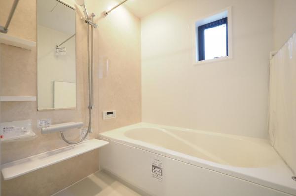 所沢市上新井4丁目　新築一戸建て 浴室