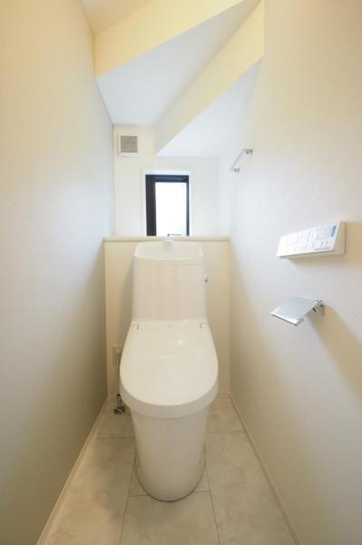 所沢市上新井4丁目　新築一戸建て トイレ