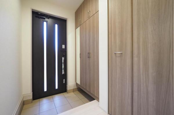 ふじみ野市亀久保　新築一戸建て 玄関