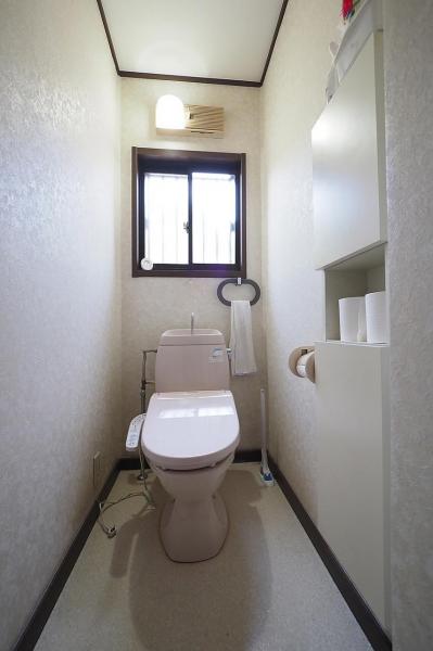 日高市武蔵台5丁目　中古一戸建て トイレ