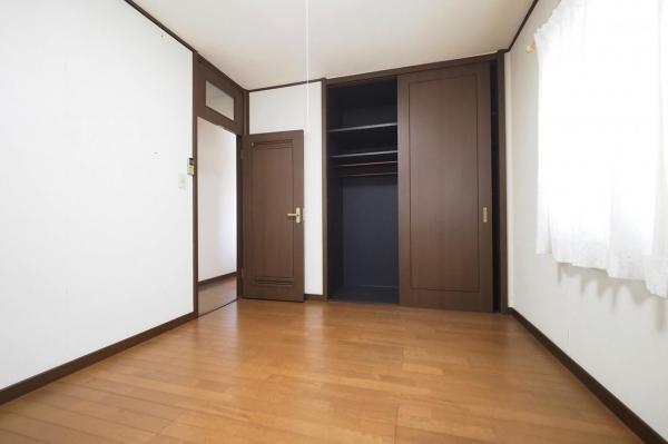 日高市武蔵台5丁目　中古一戸建て 洋室