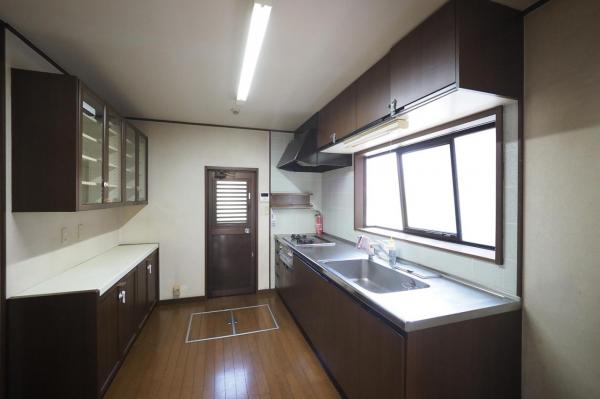 日高市武蔵台5丁目　中古一戸建て キッチン