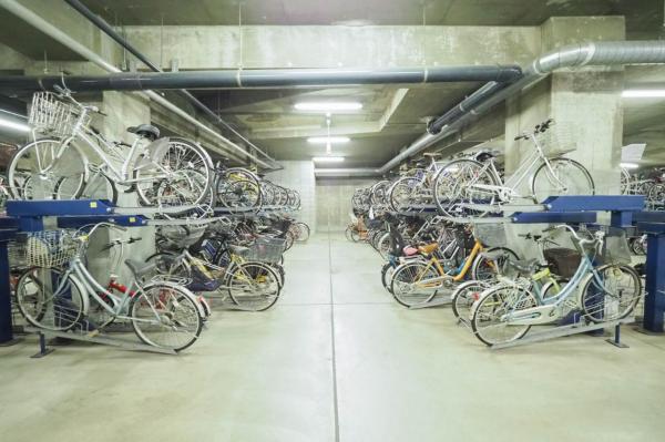 所沢スカイライズタワー　31階 駐輪場