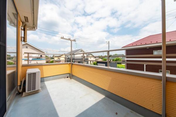 【住協だけのお預かり物件】日高市大字駒寺野新田　中古一戸建て バルコニー